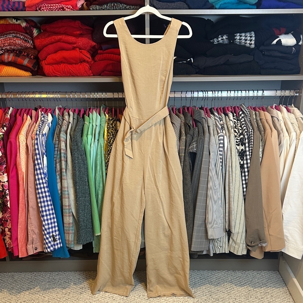 Nasty Gal tan sleeveless back zipper closure cut out belted jumpsuit size 2